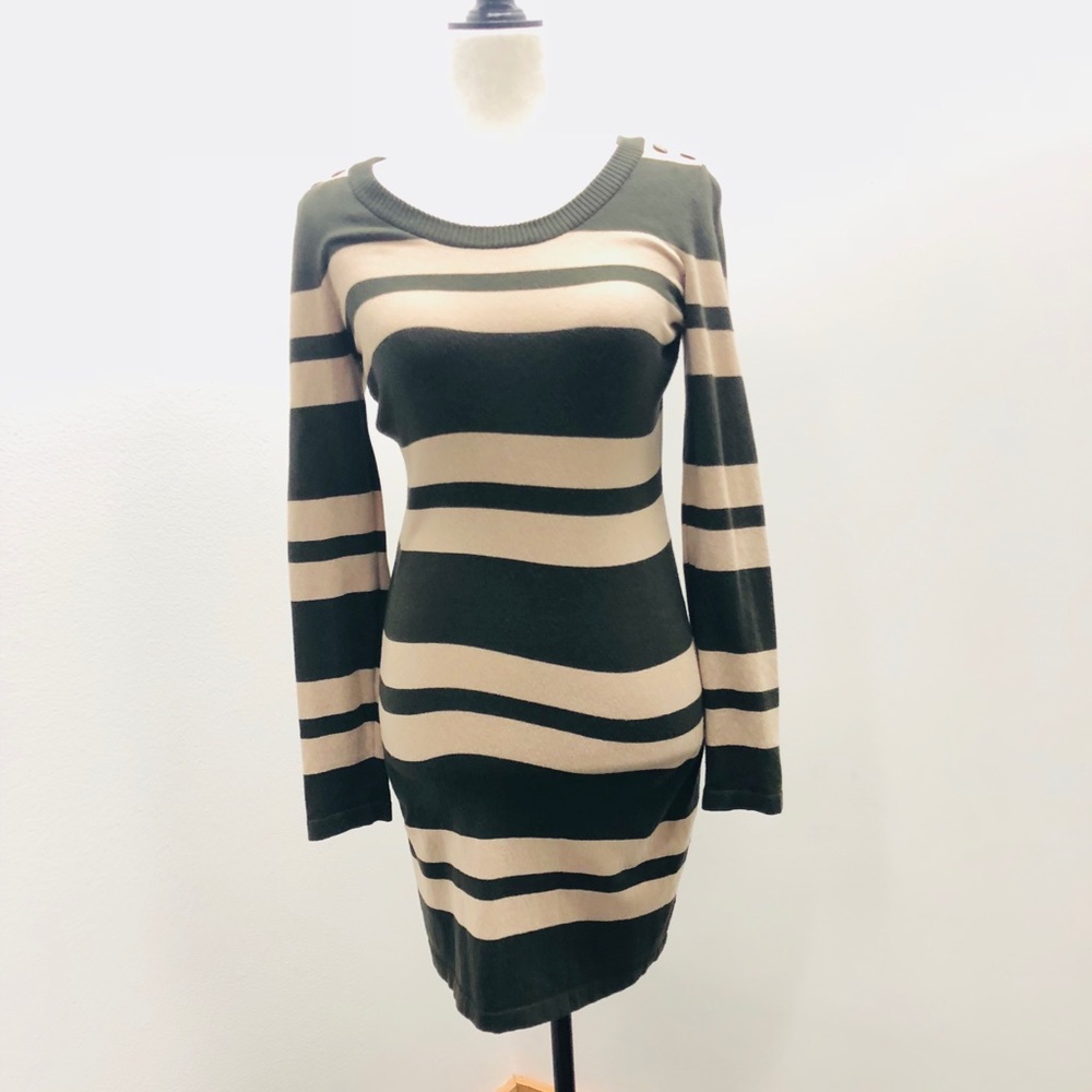 Long sleeve casual fall dress! 🍁